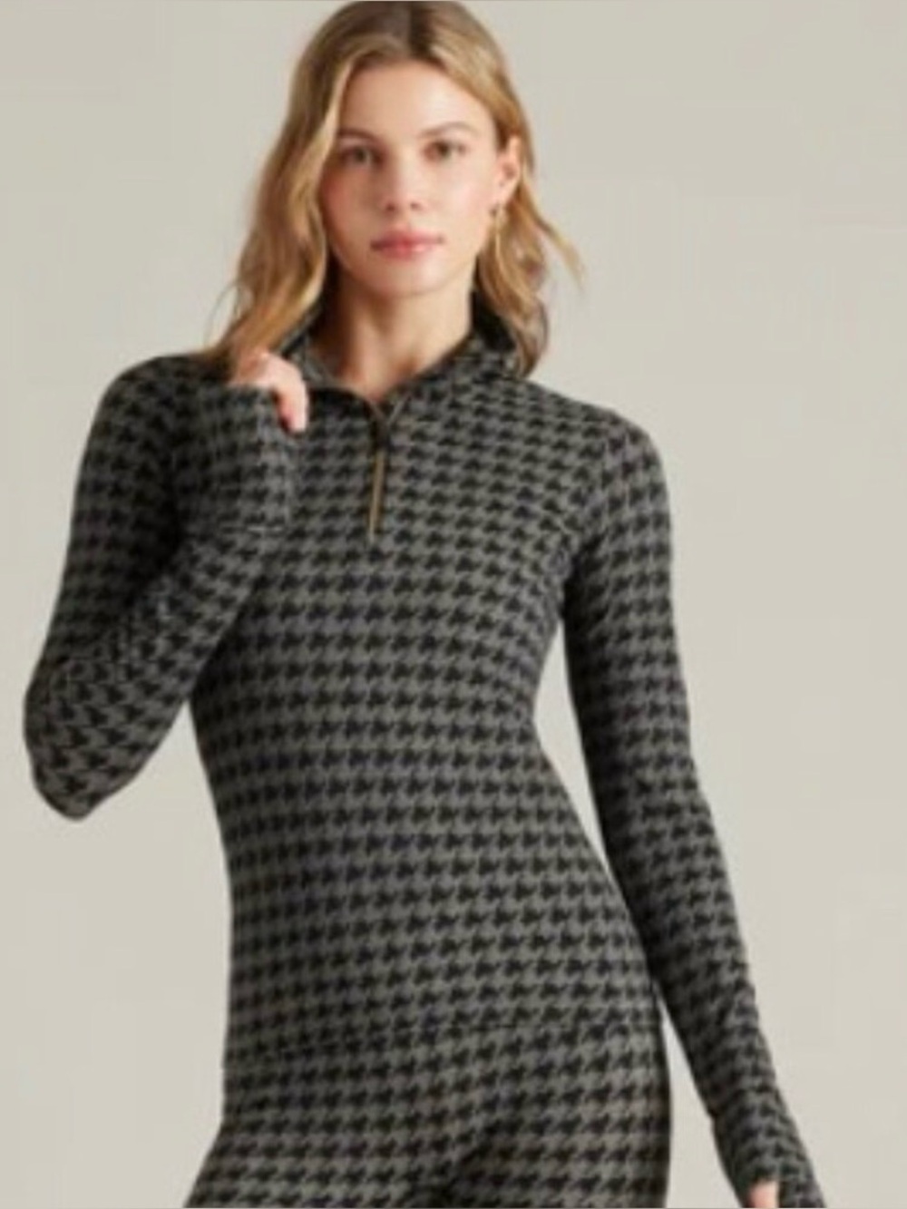 RHONE Women's Houndstooth Seamless 1/4 Zip - Black & Gray